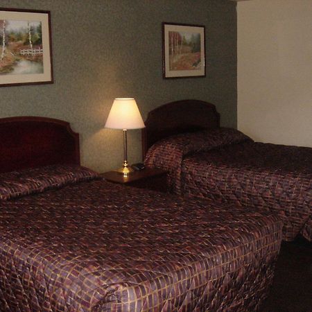 German Village Inn Motel Колумбус Номер фото